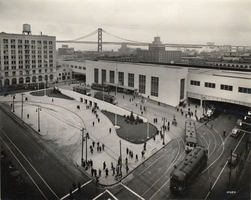 1939 - 2 small gardens.jpg