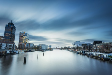 AMsterdam_milad-alizadeh-h1YWVMbS0PI-unsplash.jpg